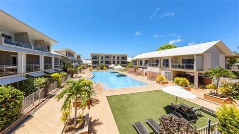 oaks broome hotel|oaks broome town beach.